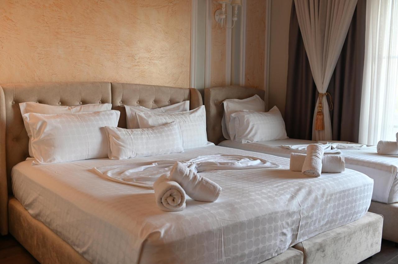 Hotel Onufri Golem  Ngoại thất bức ảnh