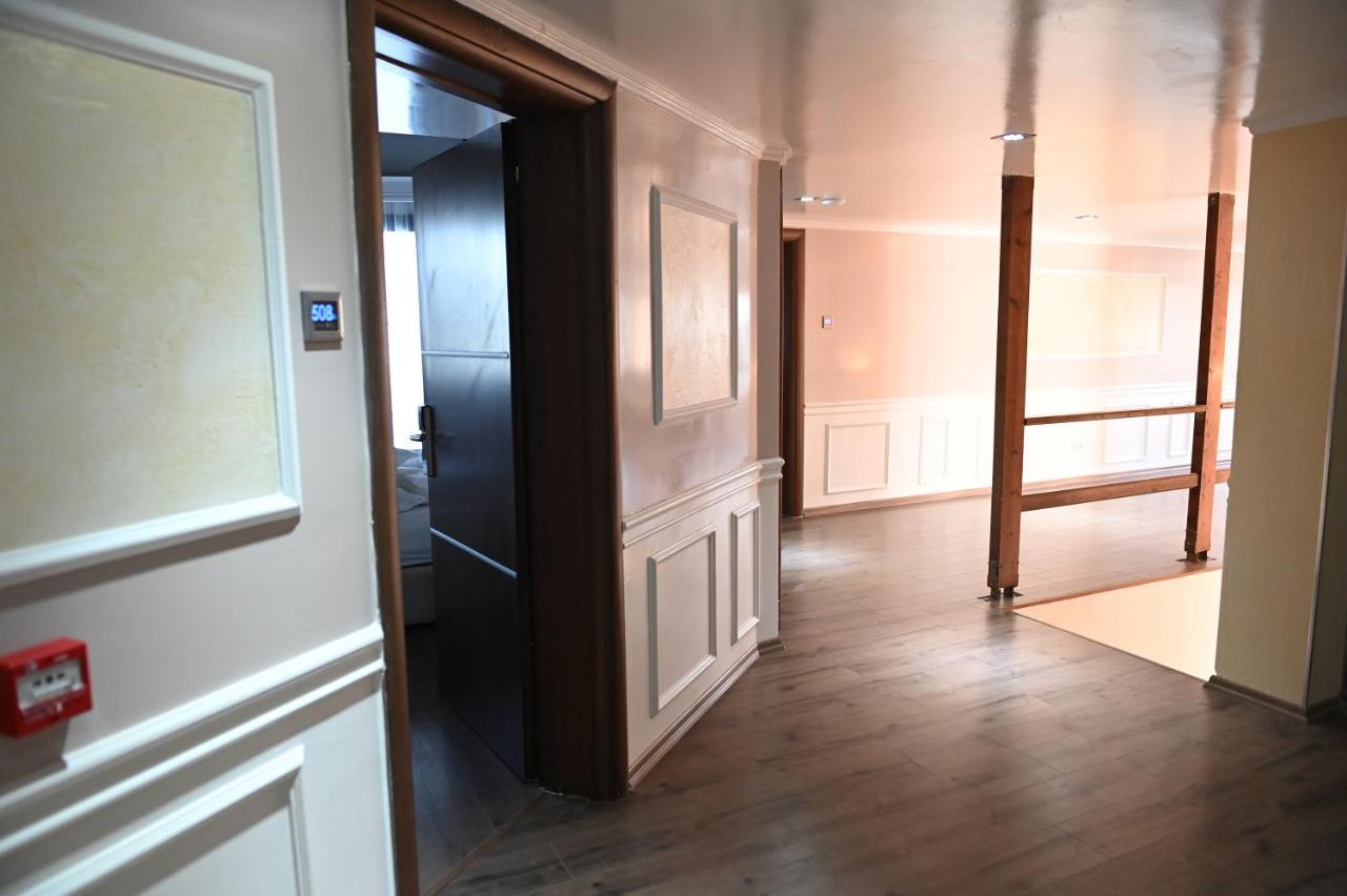 Hotel Onufri Golem  Ngoại thất bức ảnh