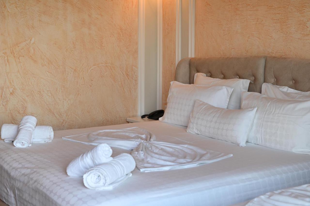 Hotel Onufri Golem  Ngoại thất bức ảnh