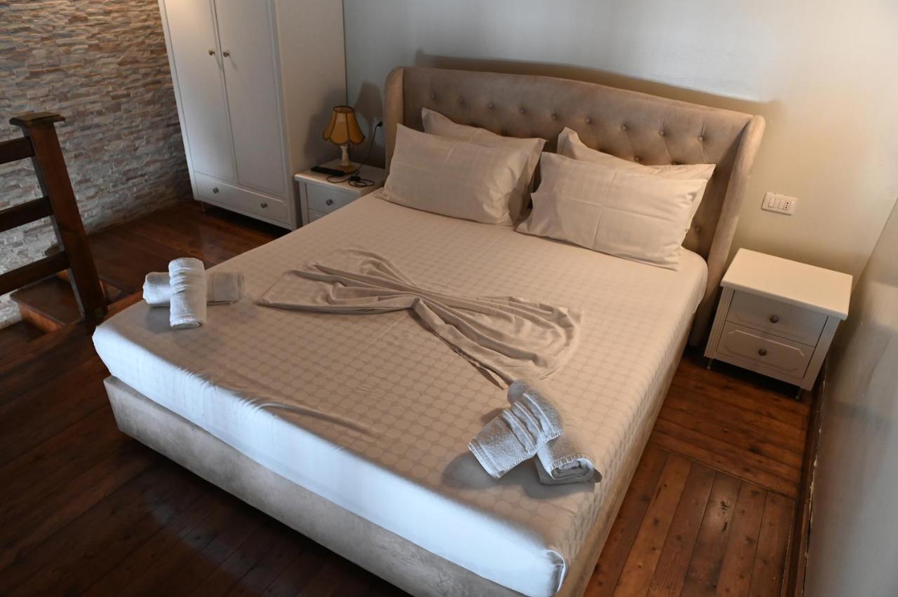 Hotel Onufri Golem  Ngoại thất bức ảnh