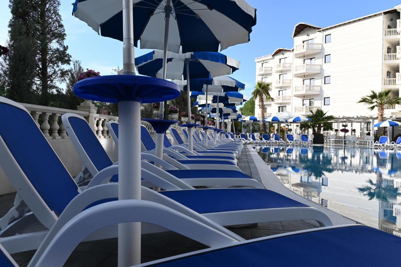 Hotel Onufri Golem  Ngoại thất bức ảnh
